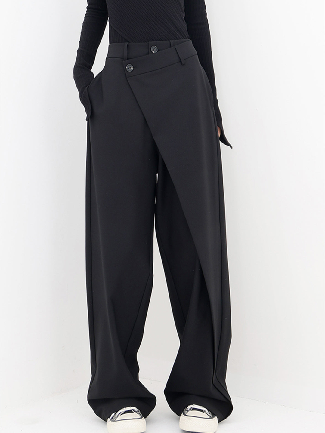 Cleo | Modern baggy trousers