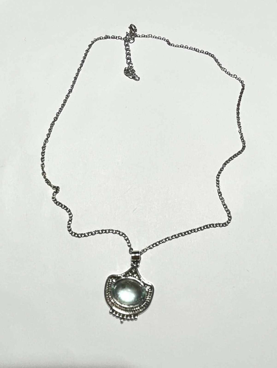 Vintage Green Stone Necklace
