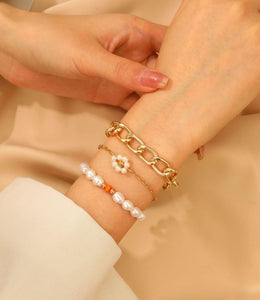 Daisy Pearl Bracelet Pack