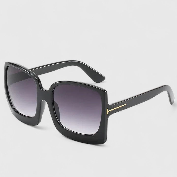 Kynzlee | Elegant Sunglasses