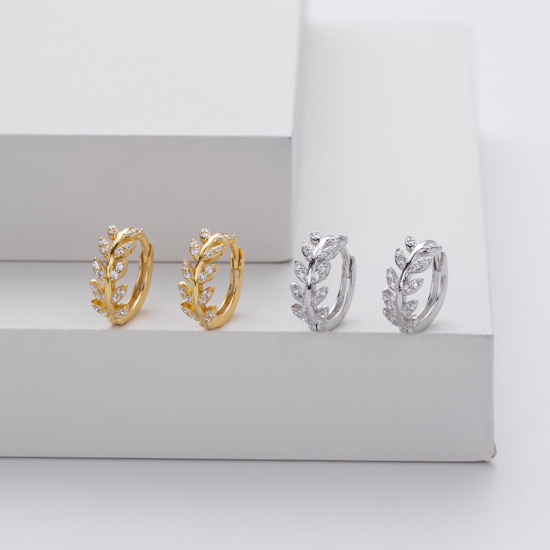 Thalia | Silver Leaf-Shaped Earrings