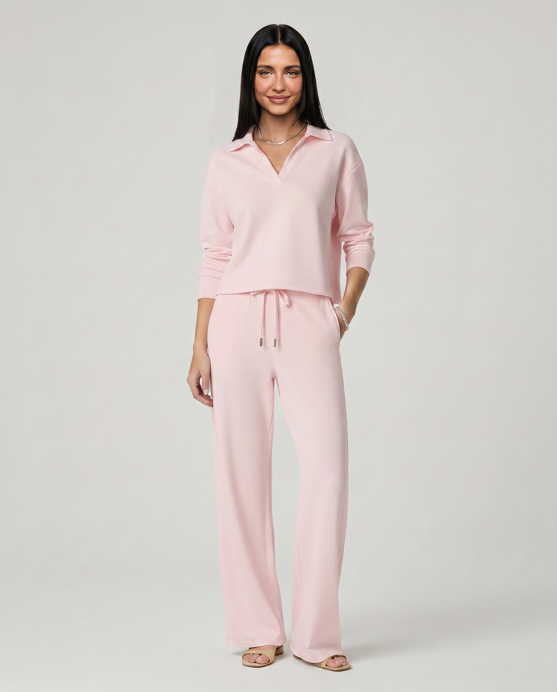 Sofia Bellini | Relaxed Lounge Set For Women