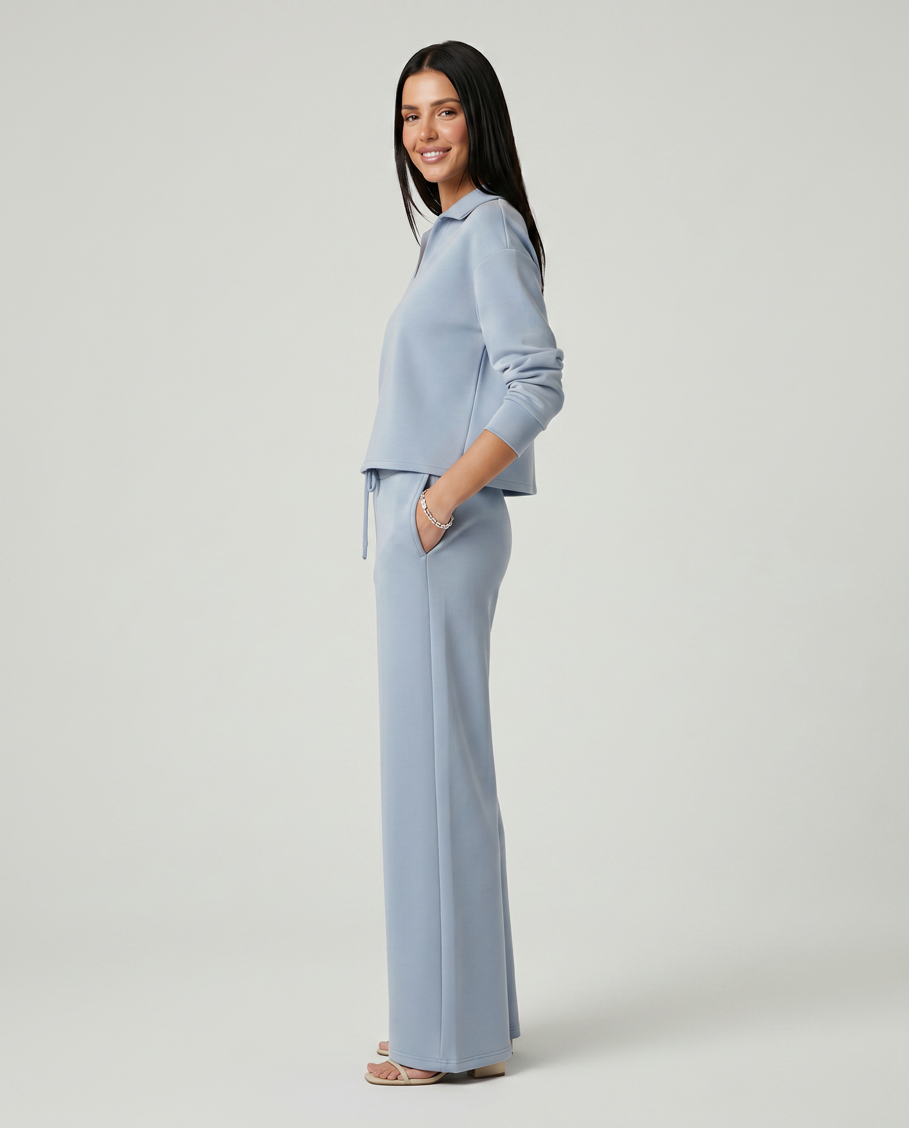 Sofia Bellini | Relaxed Lounge Set For Women