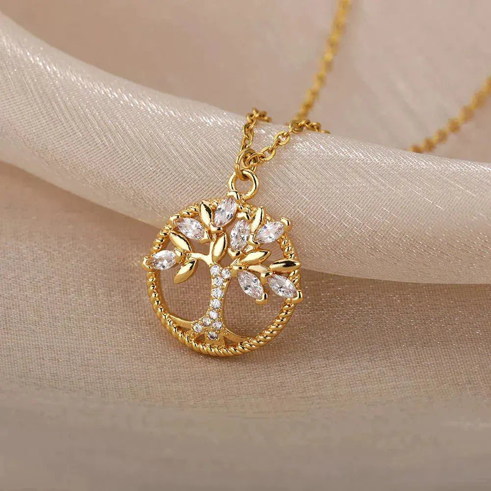 Isolde | Tree of Life Gold Pendant with Zirconia