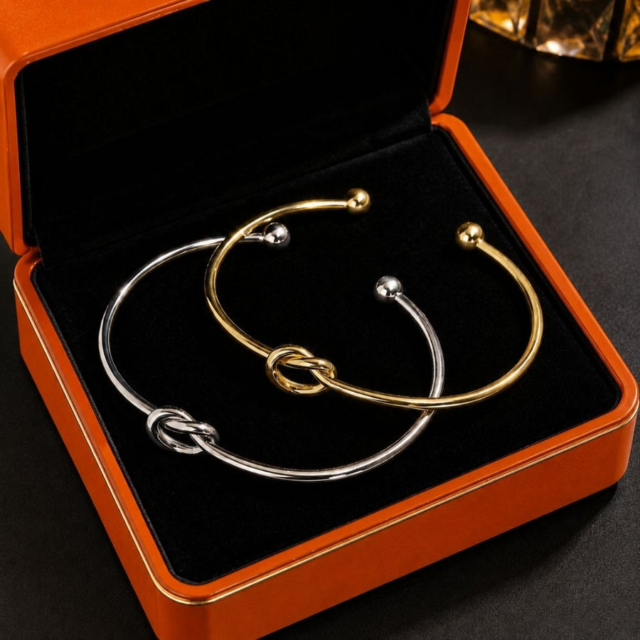 Golden Knot Adjustable Bracelet