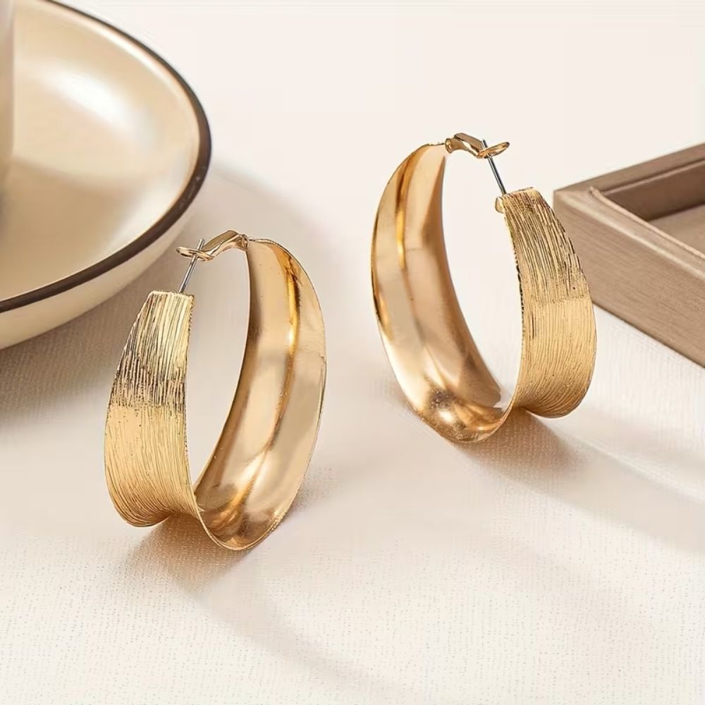 Vintage Golden Hollow Hoop Earrings