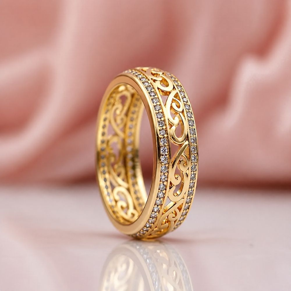 Shiny Hollow Gold Ring