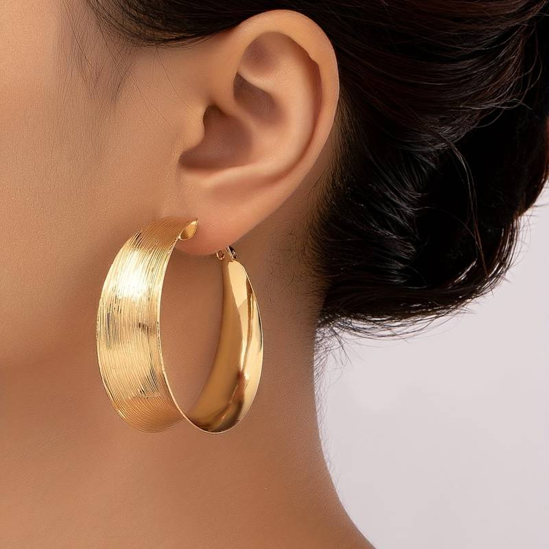 Gracia | Vintage Gold Hoop Earrings