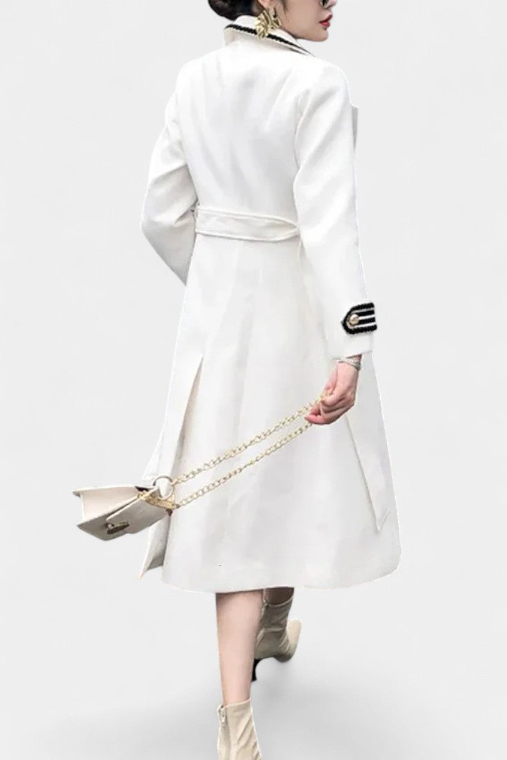 Narcisa Elegant Long Coat in Faux Fur