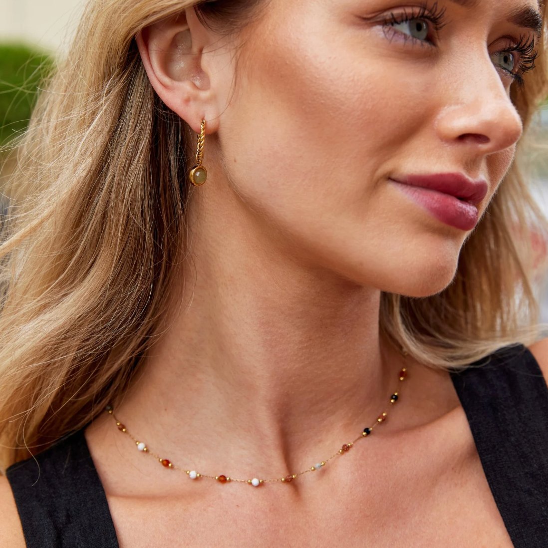 Minimalist Stone Pendant Necklace