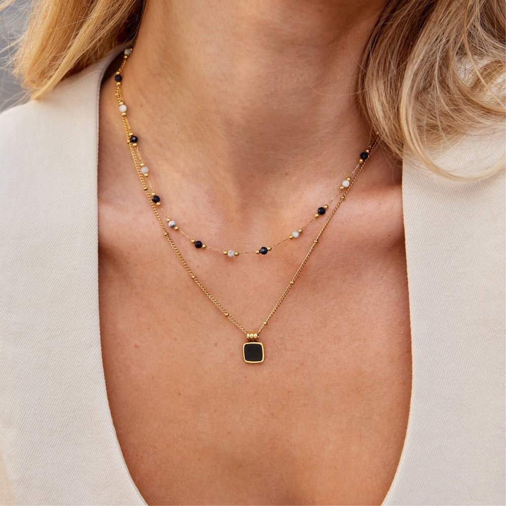 Low-Set Stone Necklace